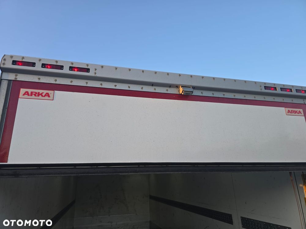 Renault D12 240 - 13