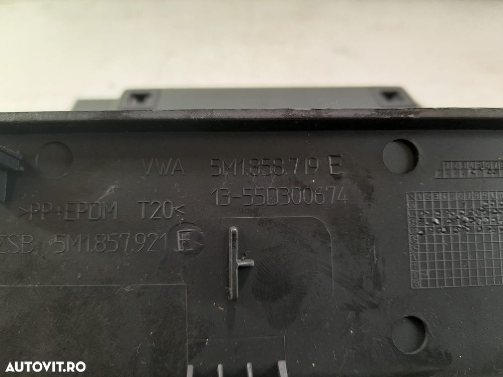 Torpedou sofer 5M1858719 Volkswagen VW Tiguan 1 5N [2007 - 2011] 2.0 - 2