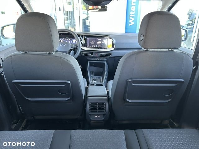Ford Tourneo Connect 1.5 EcoBoost Titanium - 26