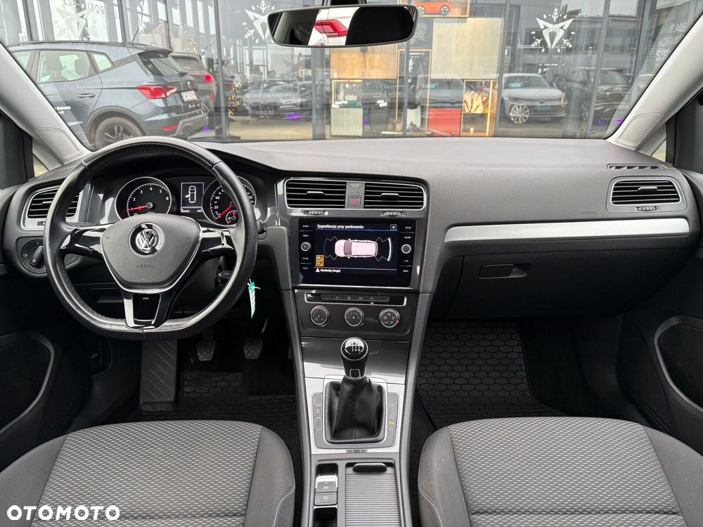 Volkswagen Golf 1.0 TSI Trendline - 9