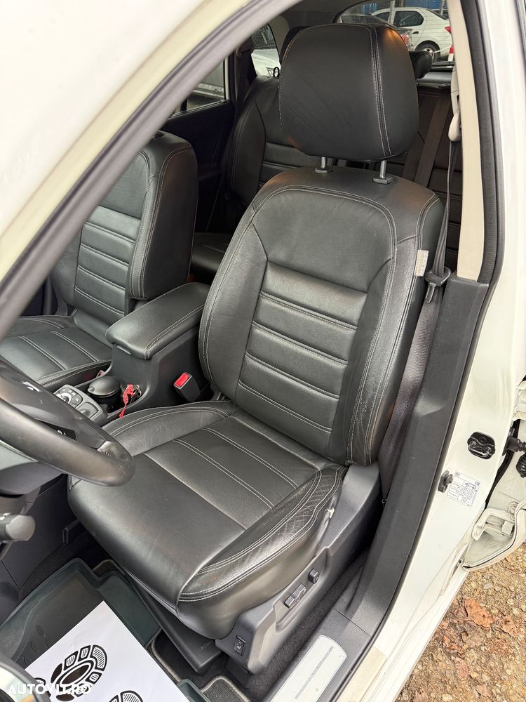 Renault Koleos 2.0 dCI FAP 4x4 Aut. Night and Day - 12