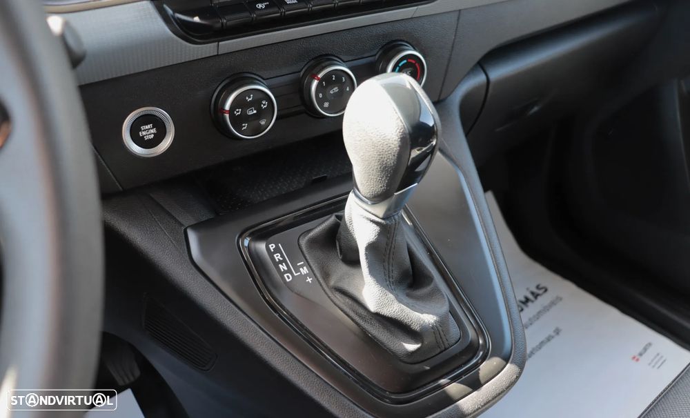 Renault Kangoo 1.3 TCe EDC - 3 Lugares / Cx Auto / IVA Dedutível - 21