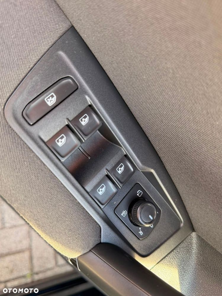 Volkswagen Tiguan - 15