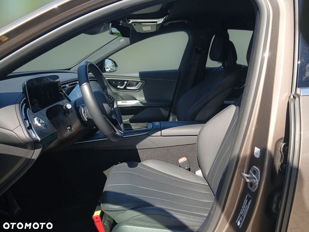 Mercedes-Benz Klasa E 200 4Matic 9G-TRONIC Edition AVANTGARDE - 14