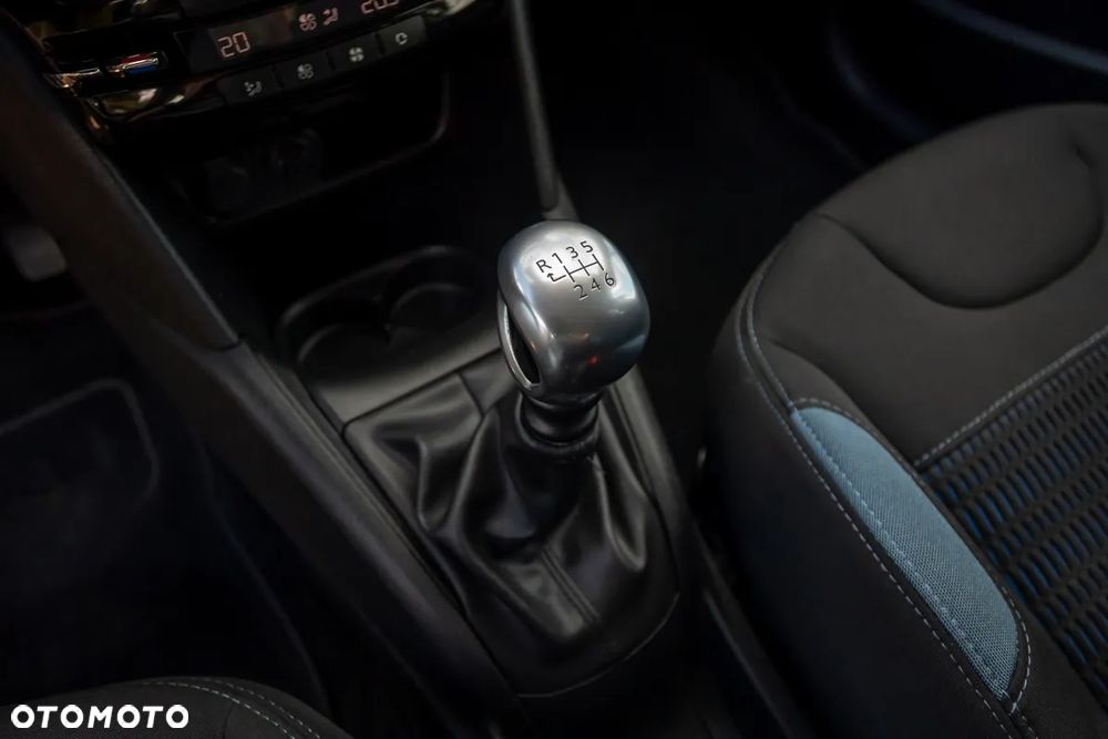 Peugeot 208 e-HDi 115 Stop&Start Allure - 23