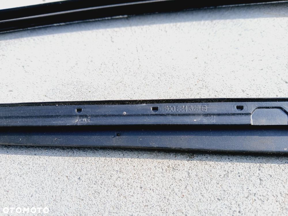 Listwa Szyby Czołowej Przód Przednia Lewa/Prawa 5G0854327B 5G0854328B Golf VII 7 - 6