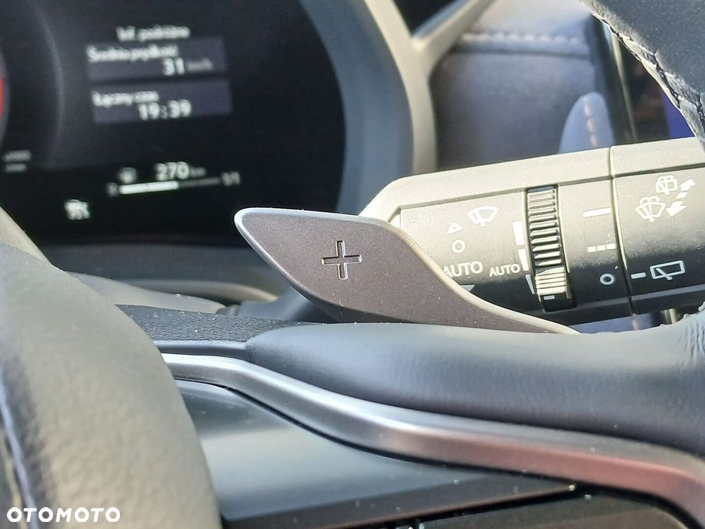 Lexus LBX 1.5 Hybrid Cool - 34