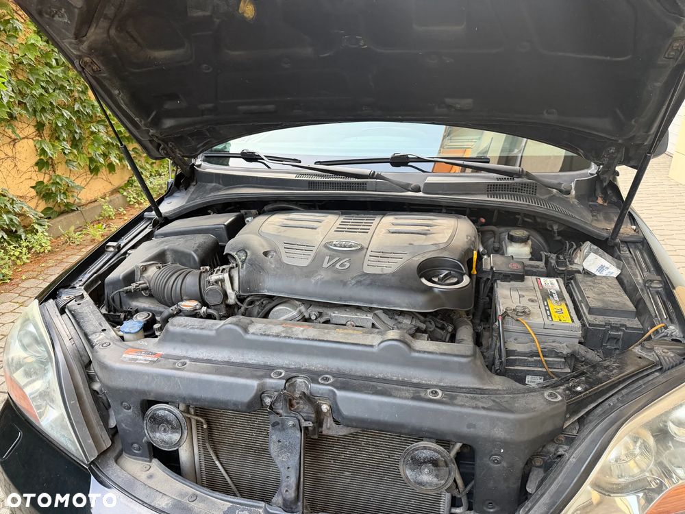 Kia Sorento 3.3 V6 LX - 14