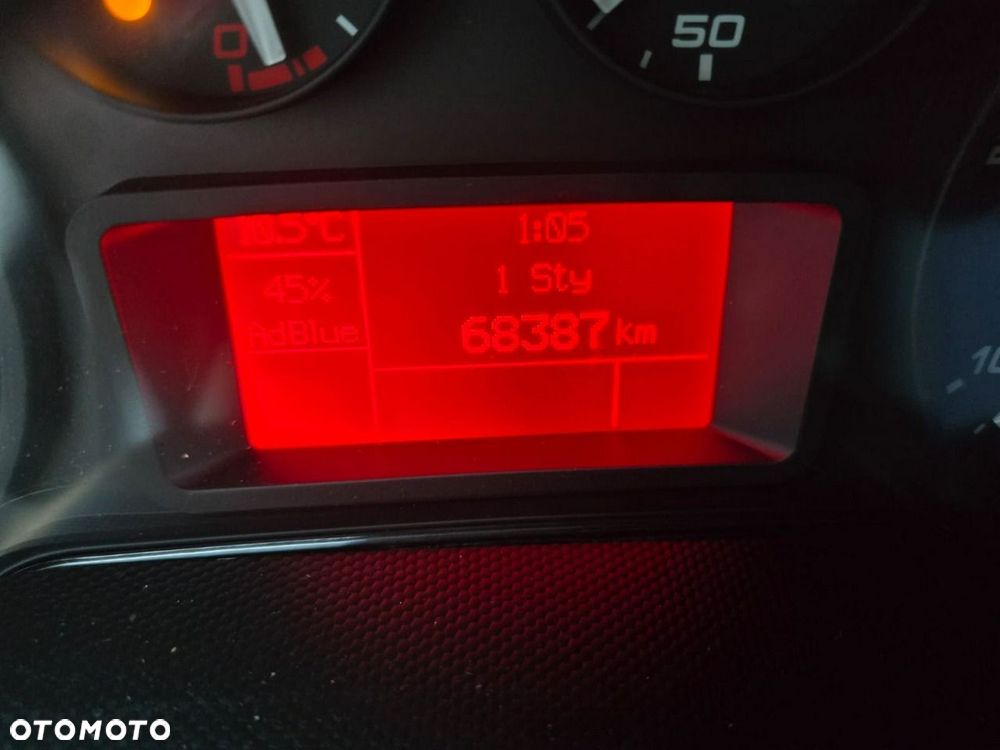 Iveco Daily 35C16 V - 10