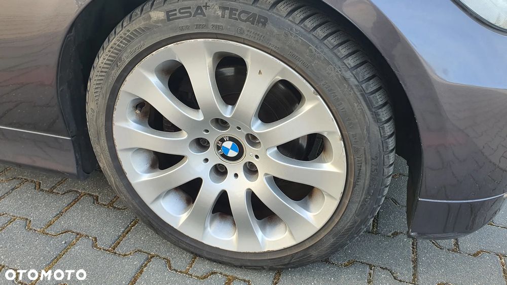 BMW Seria 3 325i - 40