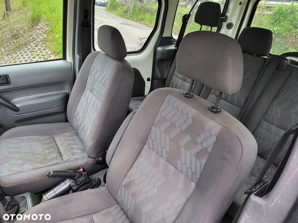 Ford Tourneo Connect - 5
