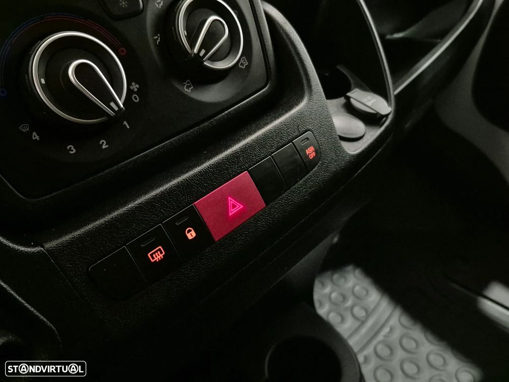 Peugeot Boxer 2.2HDI - 57.000KM | GARANTIA | NACIONAL - 18