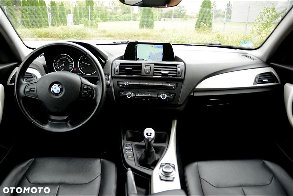 BMW Seria 1 116d EfficientDynamics Edition - 23