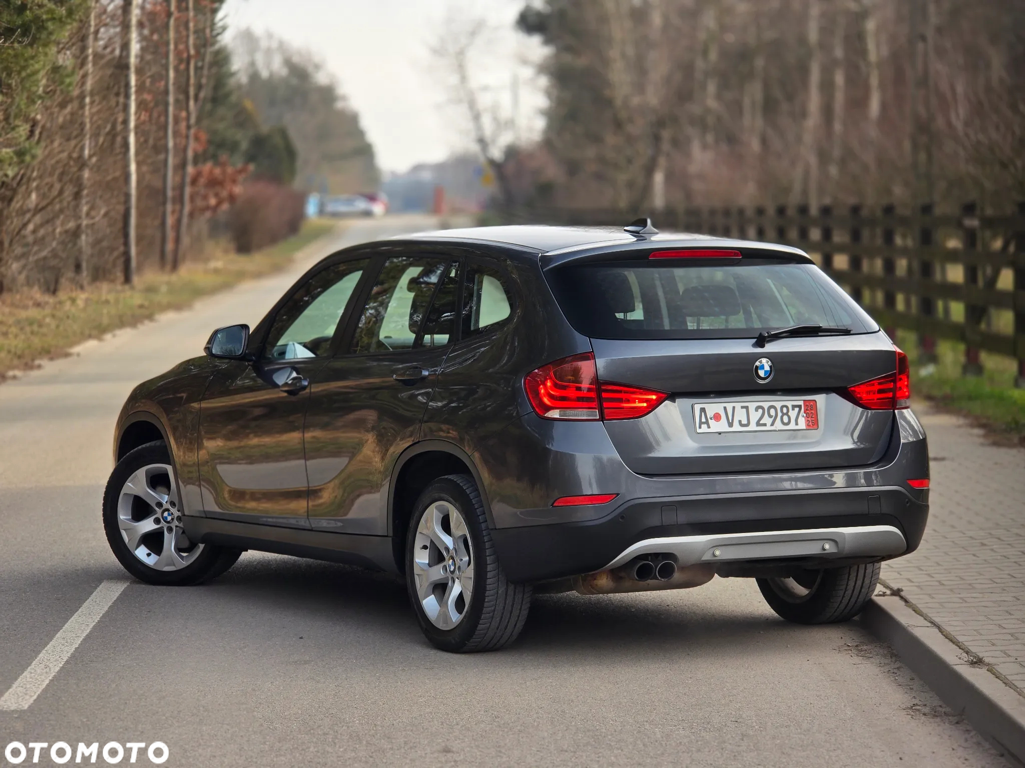 BMW X1 sDrive20i Sport Line - 3