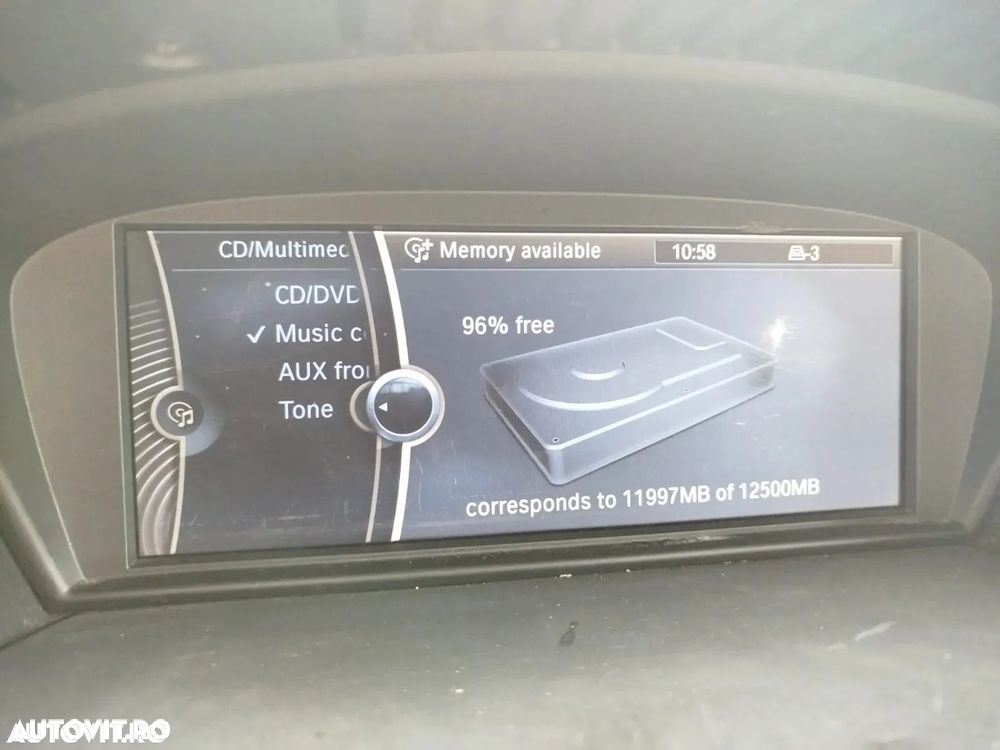 BMW Seria 5 520d Aut. Special Edition - 9