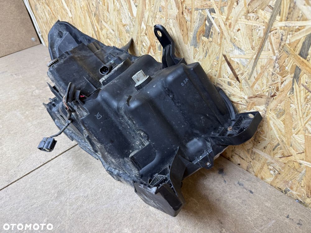 LAMPA LEWA SOCZEWKA LED TOYTOA TACOMA - 4