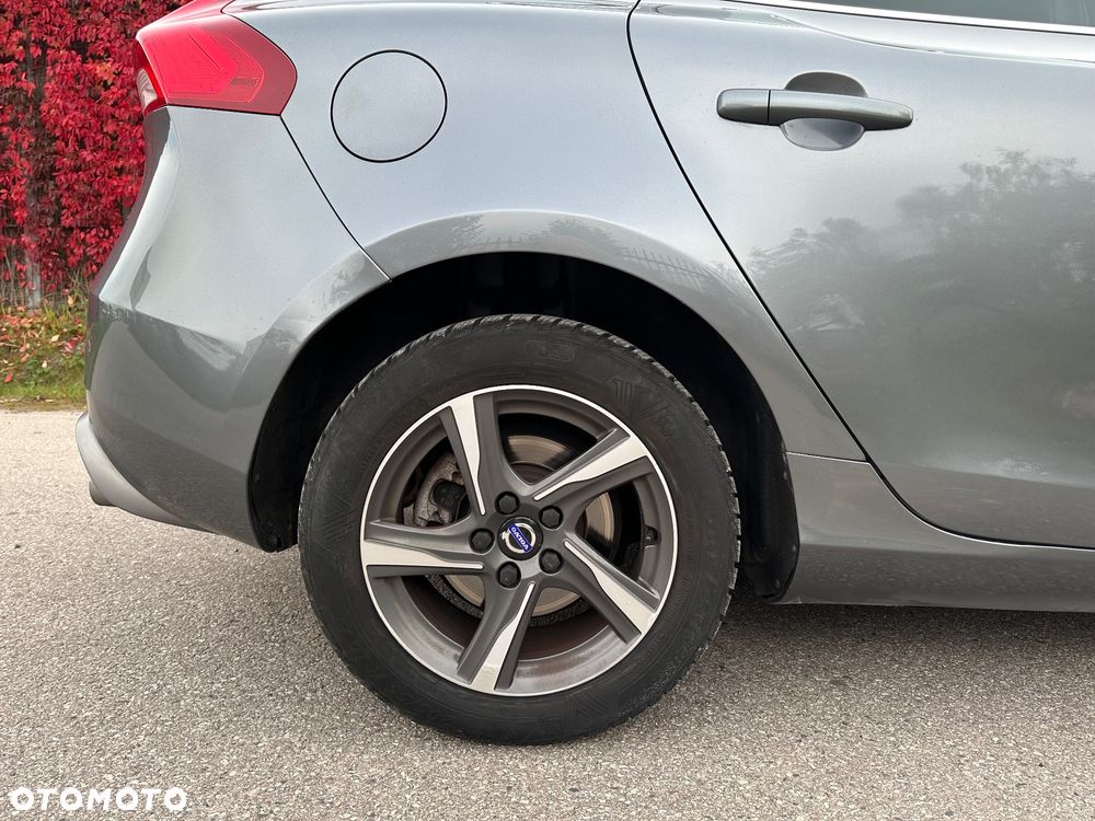 Volvo V40 - 34