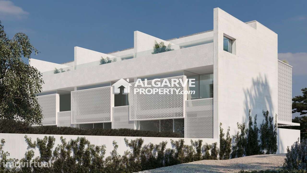 Vilamoura - Moradia de luxo, com quatro quartos, piscina privativa e e - Grande imagem: 3/56