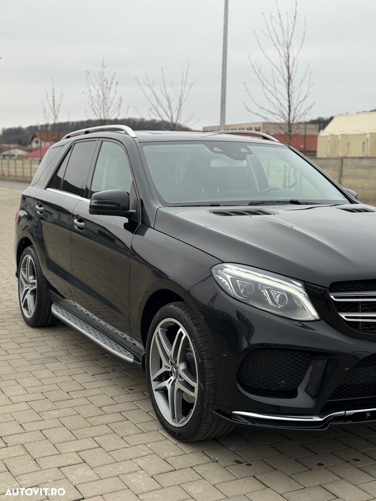 Mercedes-Benz GLE 350 d 4Matic 9G-TRONIC AMG Line - 2