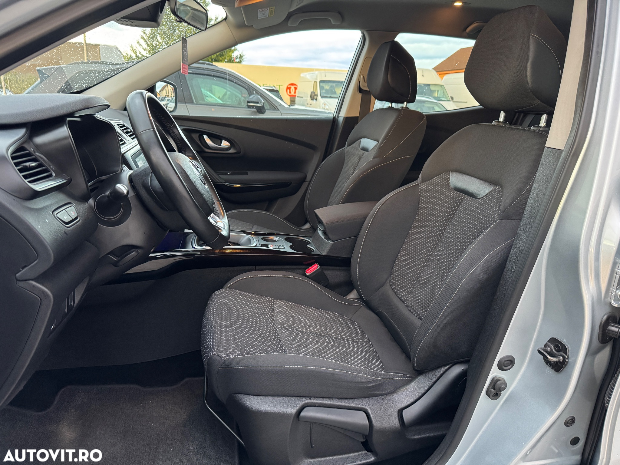 Renault Kadjar TCe 140 EDC GPF BUSINESS EDITION - 18