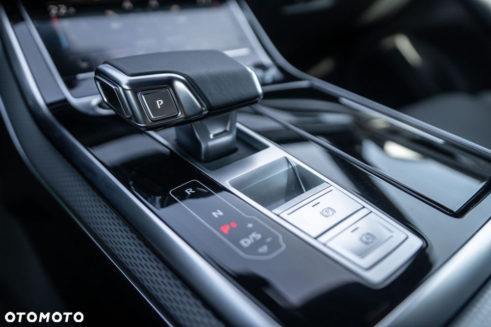 Audi Q8 TFSI e PHEV 360 kW Quattro Tiptronic - 34