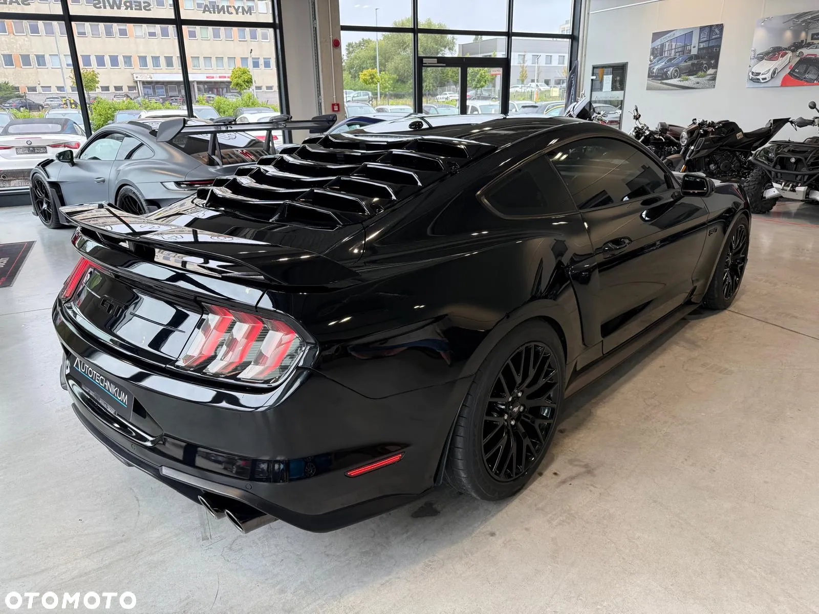 Ford Mustang Fastback 5.0 Ti-VCT V8 MACH1 - 4