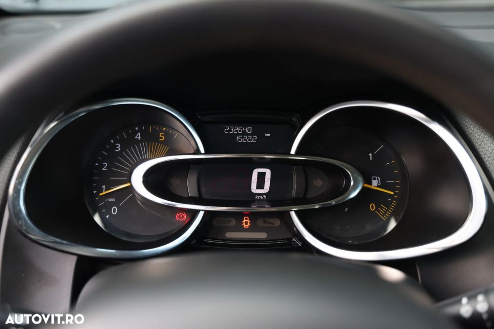 Renault Clio Energy dCi 90 Start & Stop Experience - 24