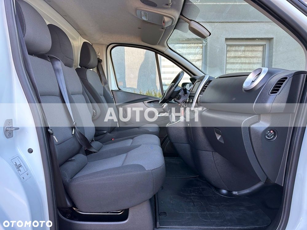 Renault Trafic - 21