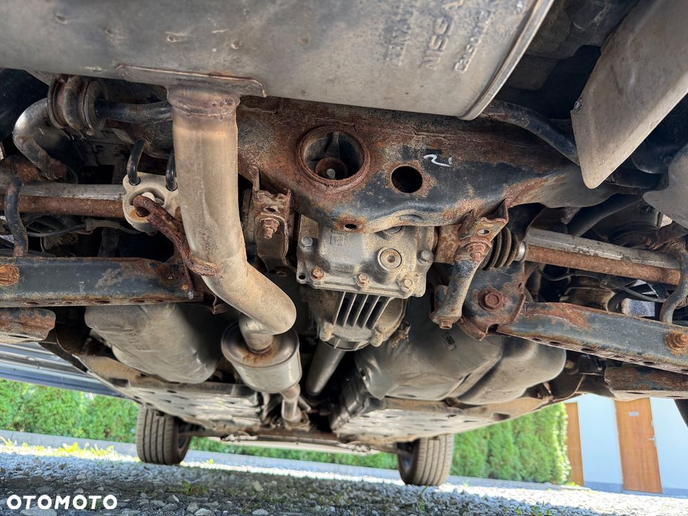 Nissan Qashqai 1.7 dCi 4x4 N-Connecta Xtronic - 25