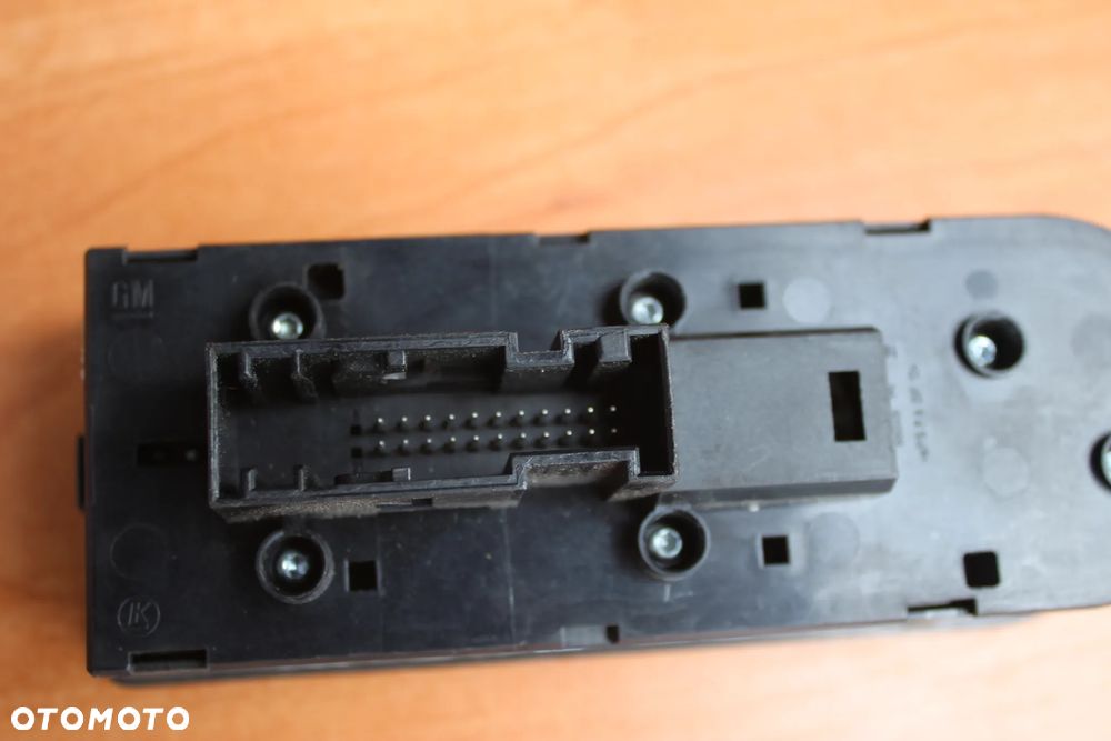 PRZEŁĄCZNIK SZYB LUSTEREK OPEL ZAFIRA B ASTRA H 22 PINY 13183676 03459405 AK - 9