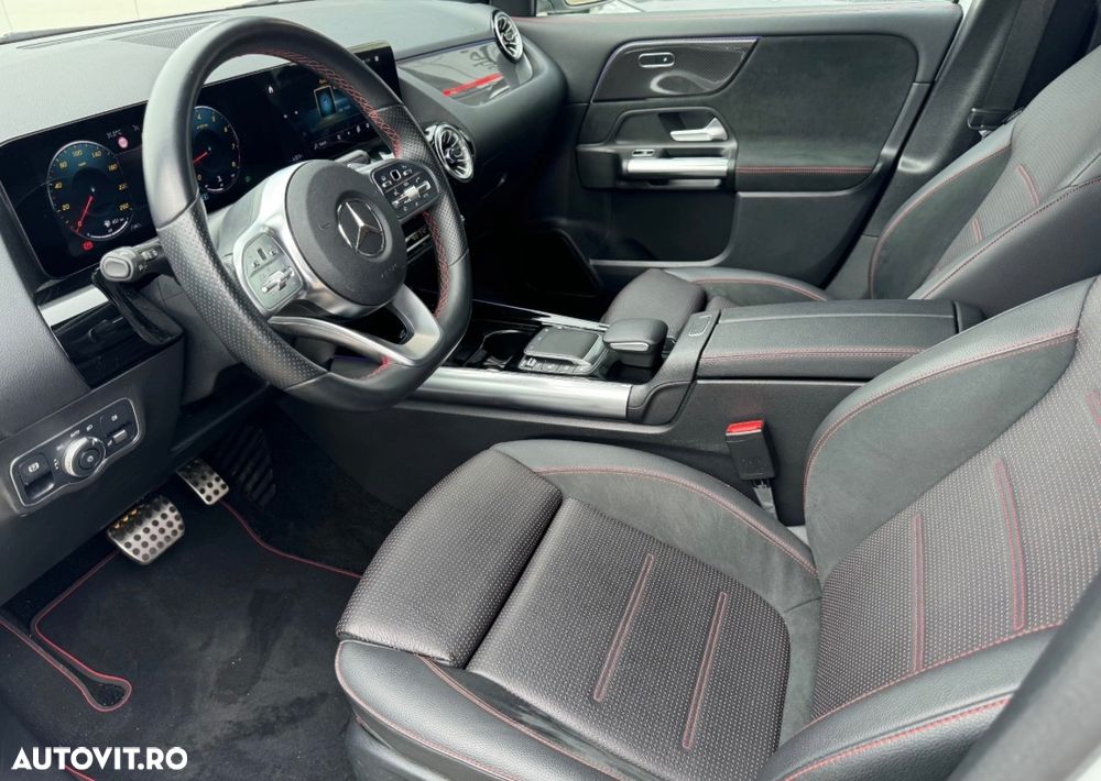 Mercedes-Benz GLA 200 7G-DCT Special Edition - 7