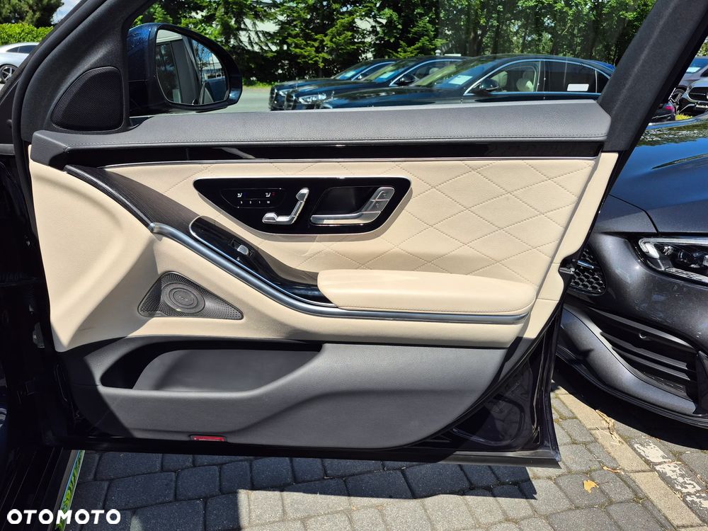 Mercedes-Benz Klasa S 400 d 4-Matic AMG Line 9G-TRONIC - 36