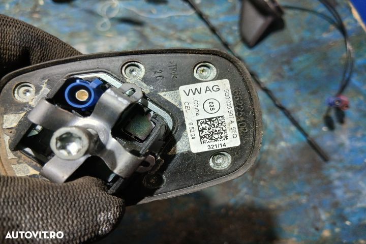 Antena radio 5Q0035507A 5Q0035507A Volkswagen VW Golf 7 [2012 - 2017] - 2