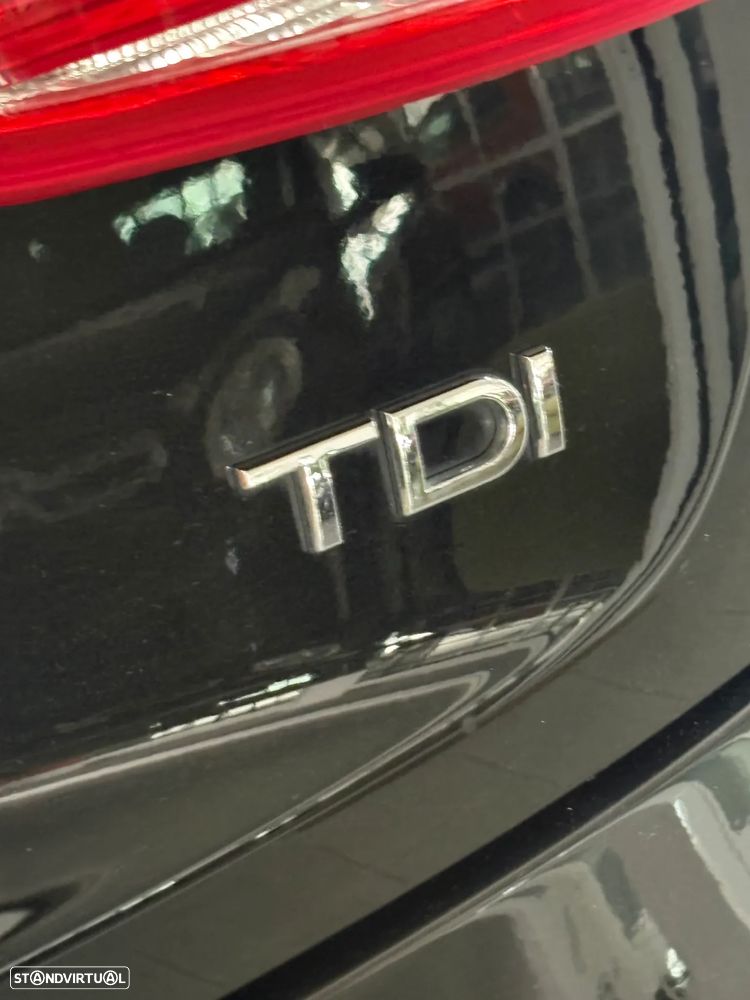 Audi Q3 2.0 TDI S tronic - 9