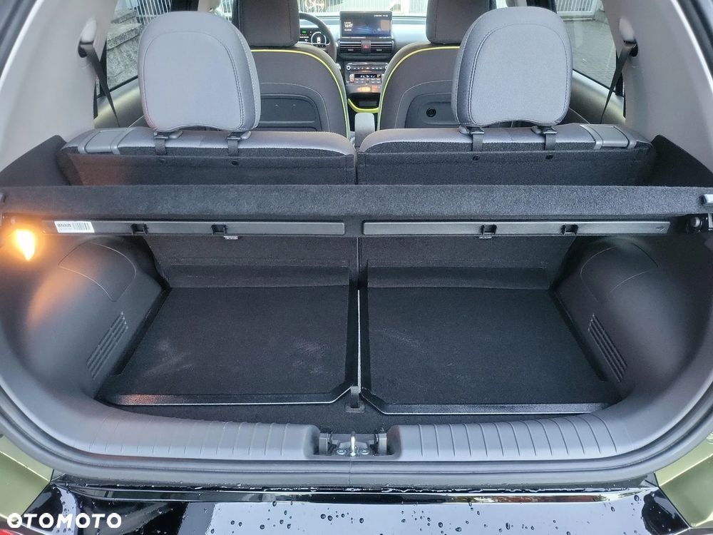 Hyundai Inster 49kWh Cross - 28