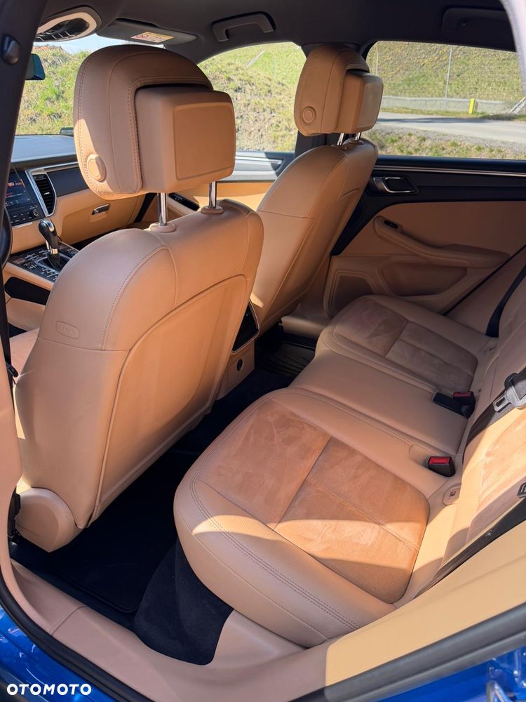 Porsche Macan Standard - 11