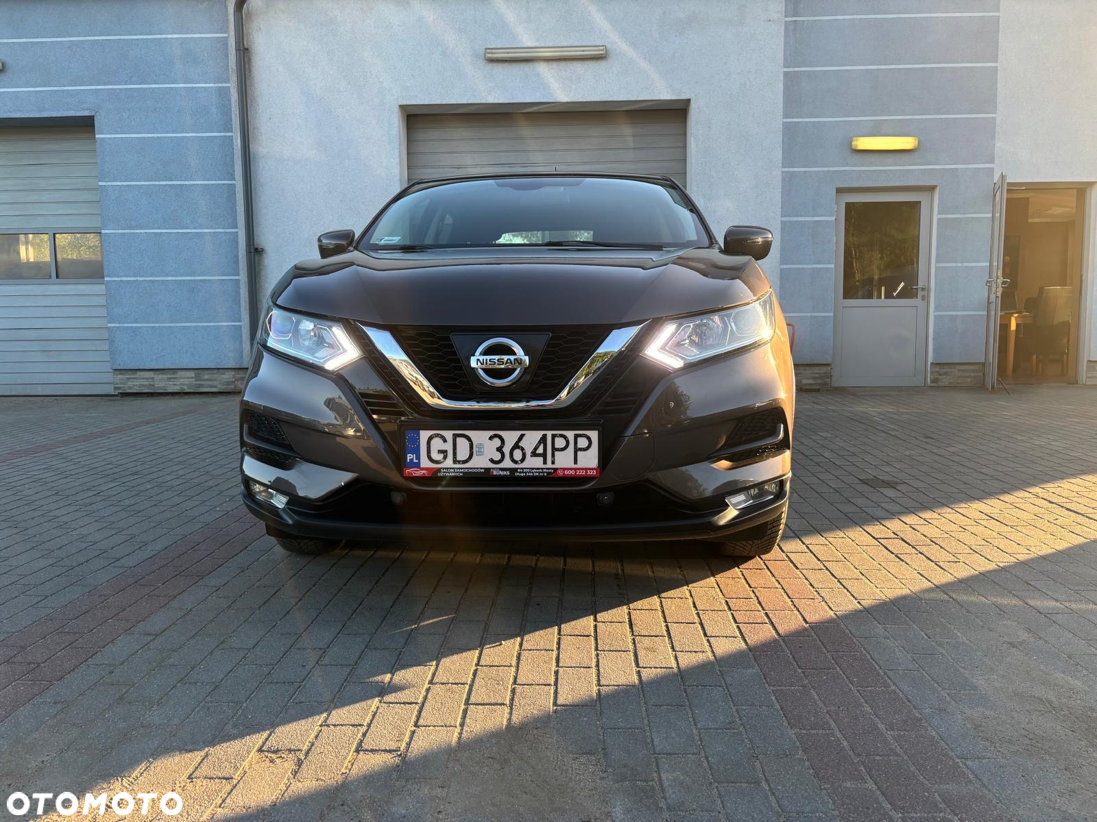 Nissan Qashqai 1.6 DIG-T Visia - 2