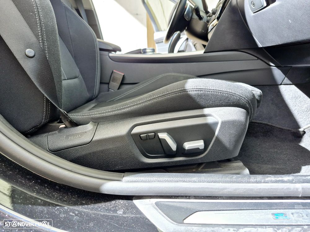 BMW 330 e iPerformance Line Sport Shadow - 15