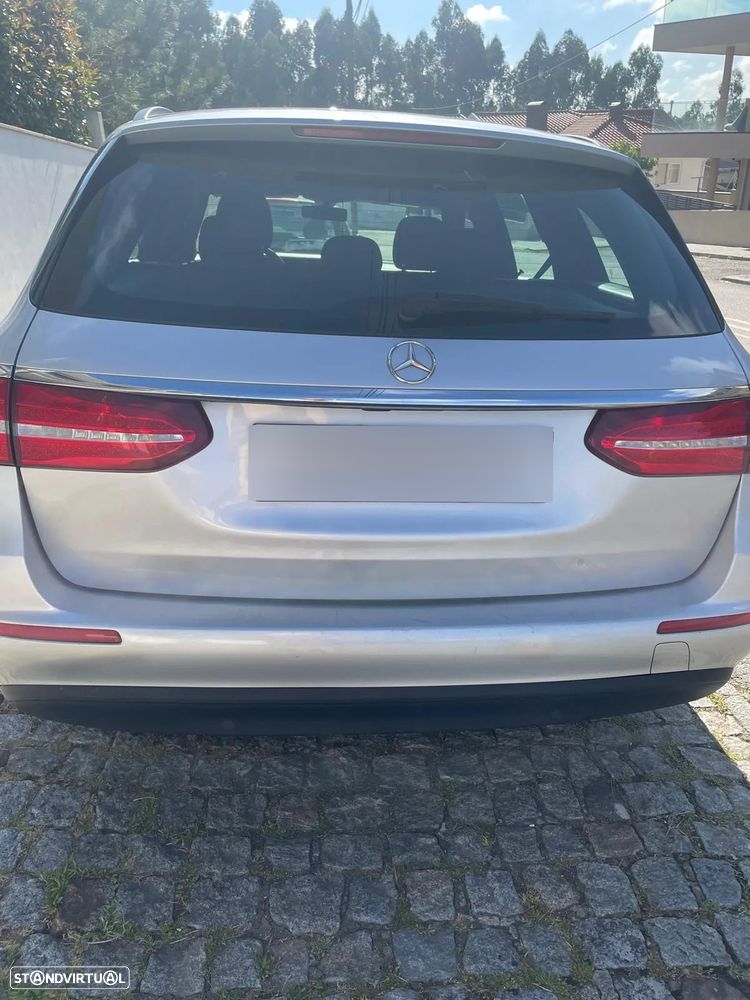 Mercedes-Benz E 200 d T 9G-TRONIC Exclusive - 19