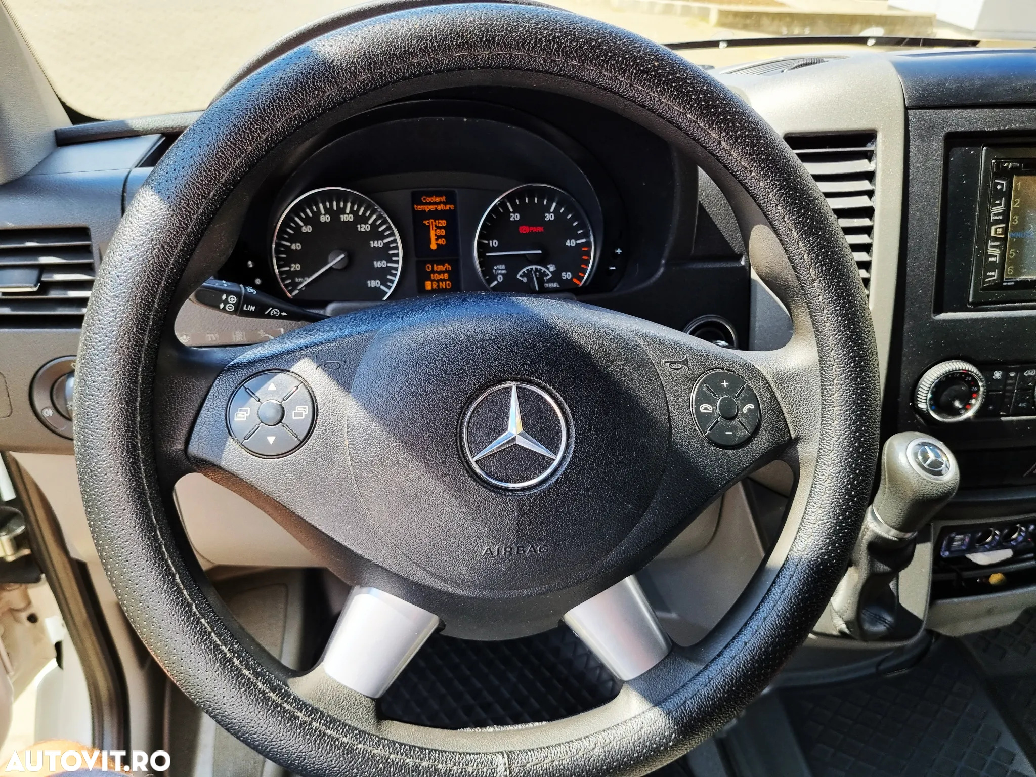 Mercedes-Benz Sprinter - 27