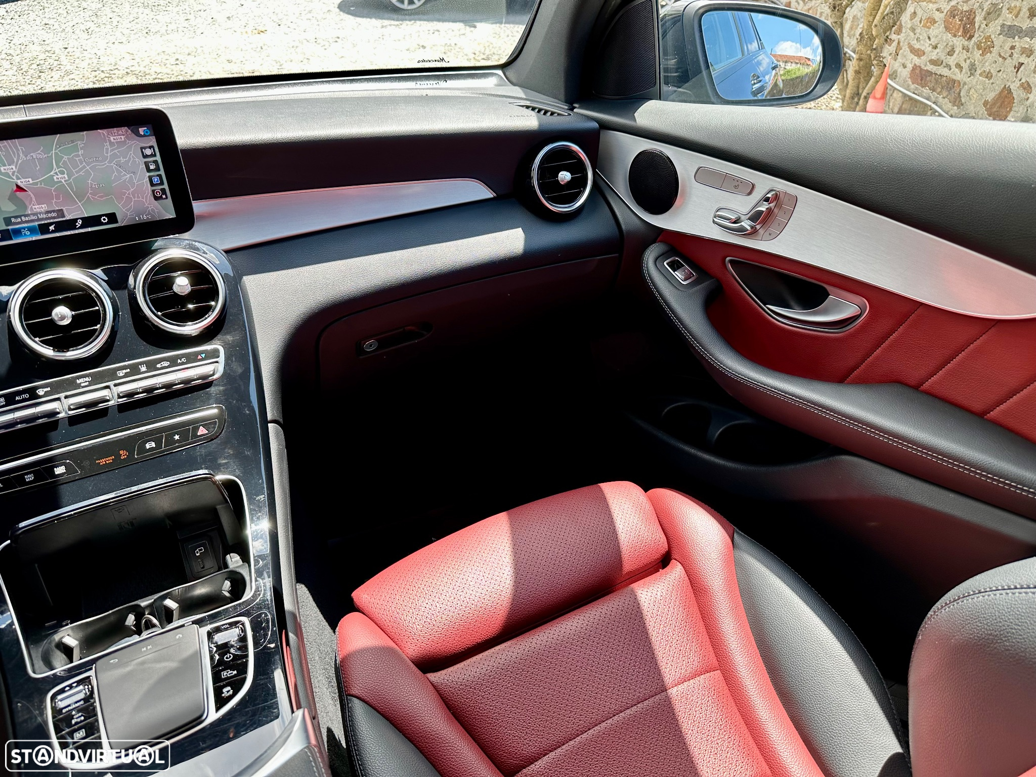 Mercedes-Benz GLC 300 de Coupé 4Matic - 33