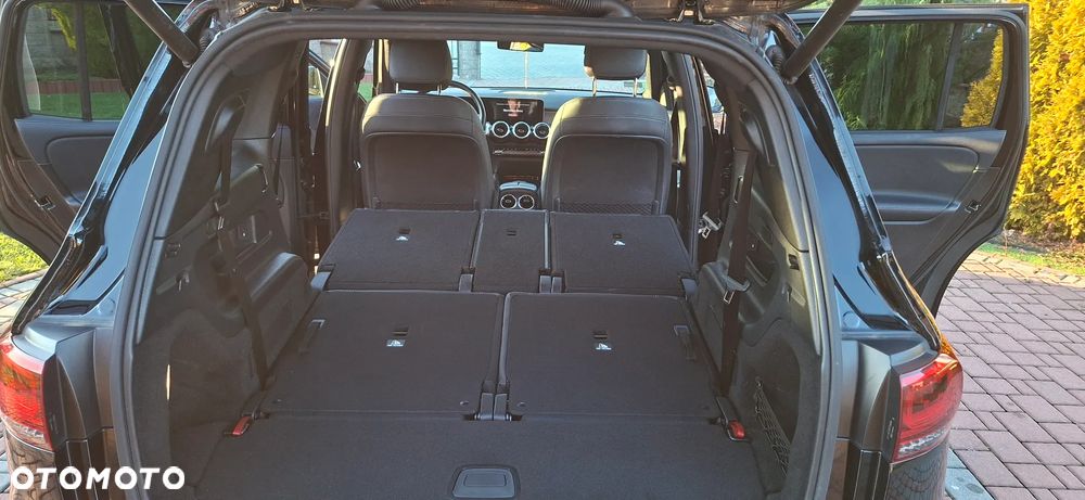 Mercedes-Benz GLB 200 Progressive 7G-DCT - 26