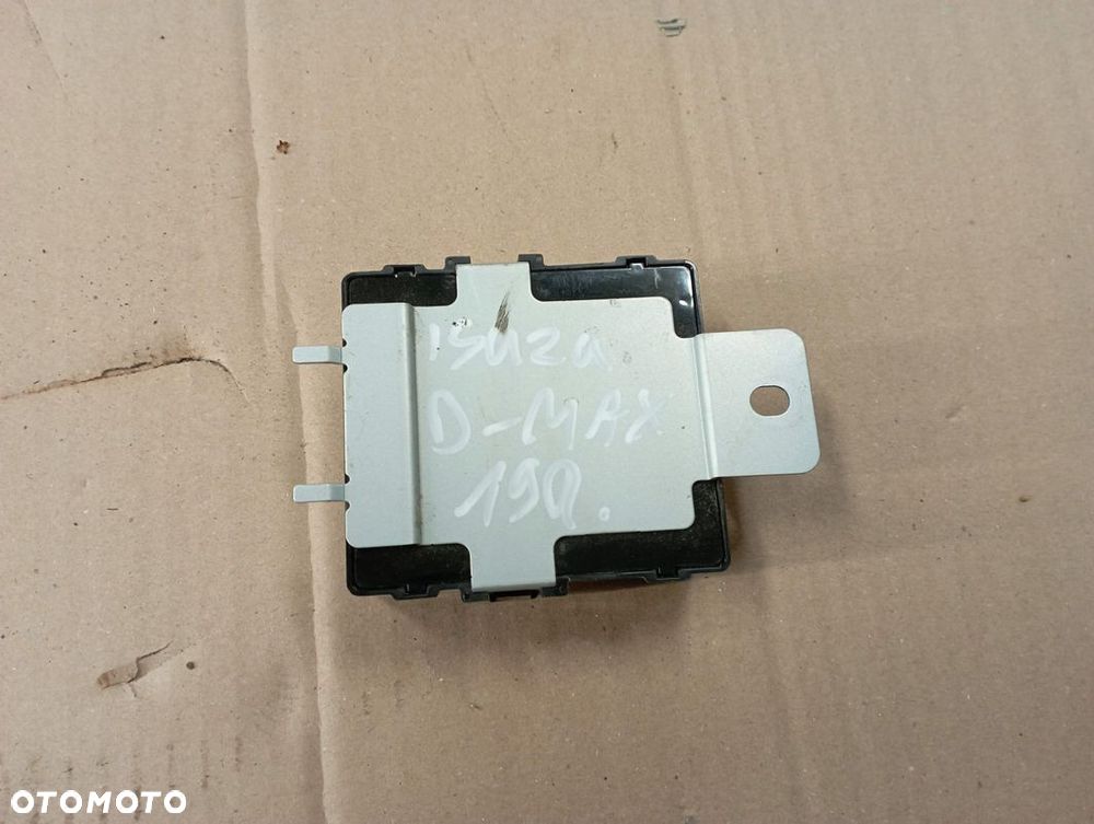 ISUZU D-MAX II 2 MODUŁ STEROWNIK 8983713961 - 2