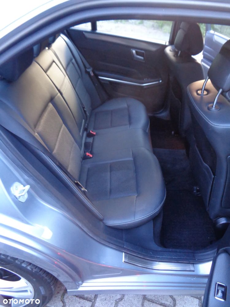 Mercedes-Benz Klasa E 200 CDI Elegance - 9