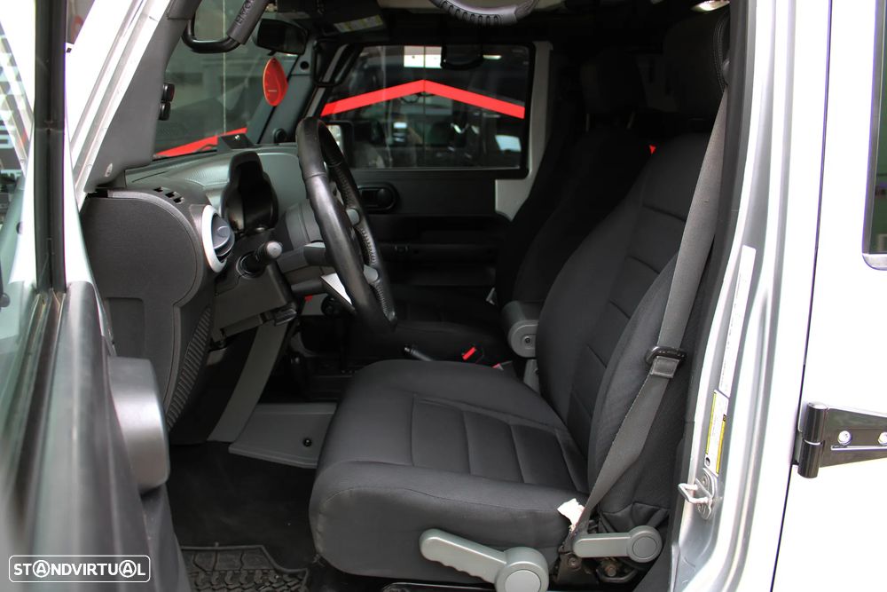 Jeep Wrangler 2.8 CRD ATX Sport - 7