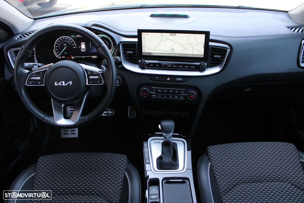 Kia XCeed 1.6 GDi PHEV First Edition+SRF - 2