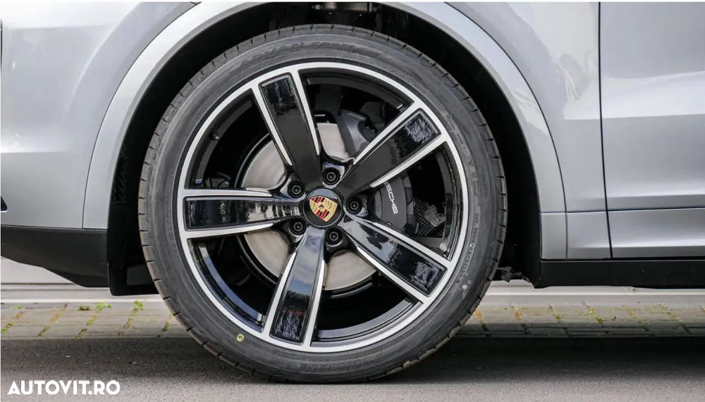 Porsche Cayenne Standard - 14