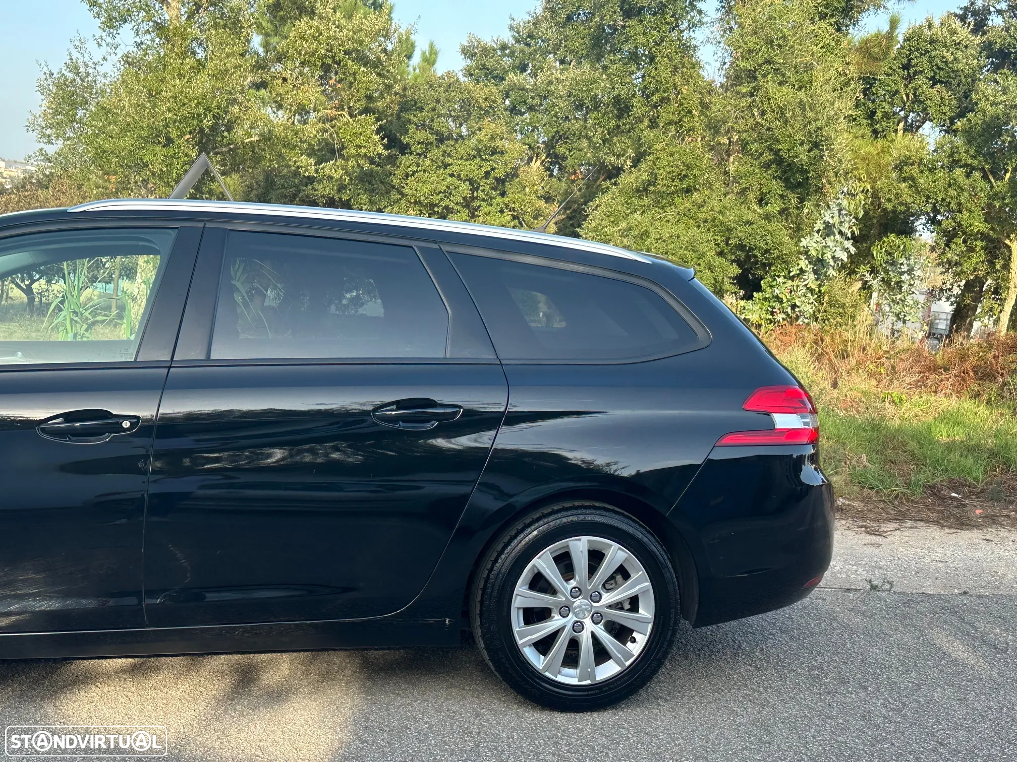 Peugeot 308 SW 1.5 BlueHDi Style - 3