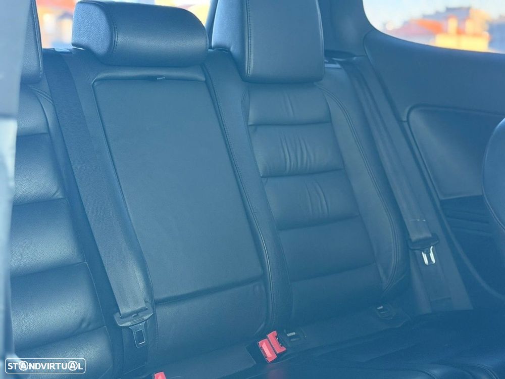 VW Golf 2.0 GTI DSG - 17