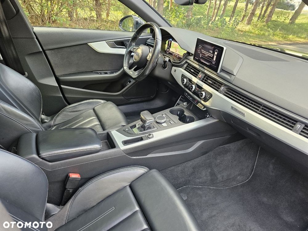 Audi A4 Avant 2.0 TDI Quattro S tronic - 30